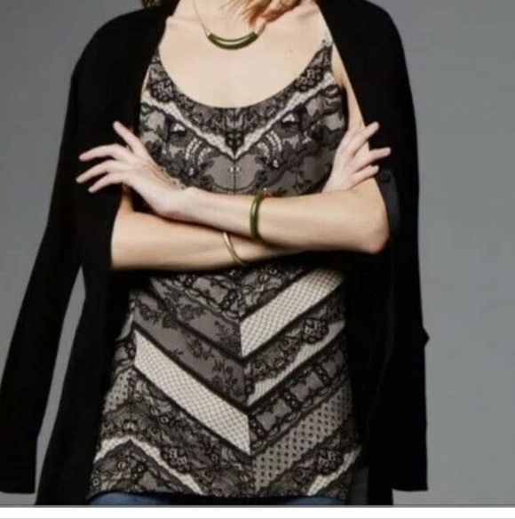 CAbi Black and Tan Camisole Top Women's Medium Adjustable Straps Lace Print - Picture 3 of 6